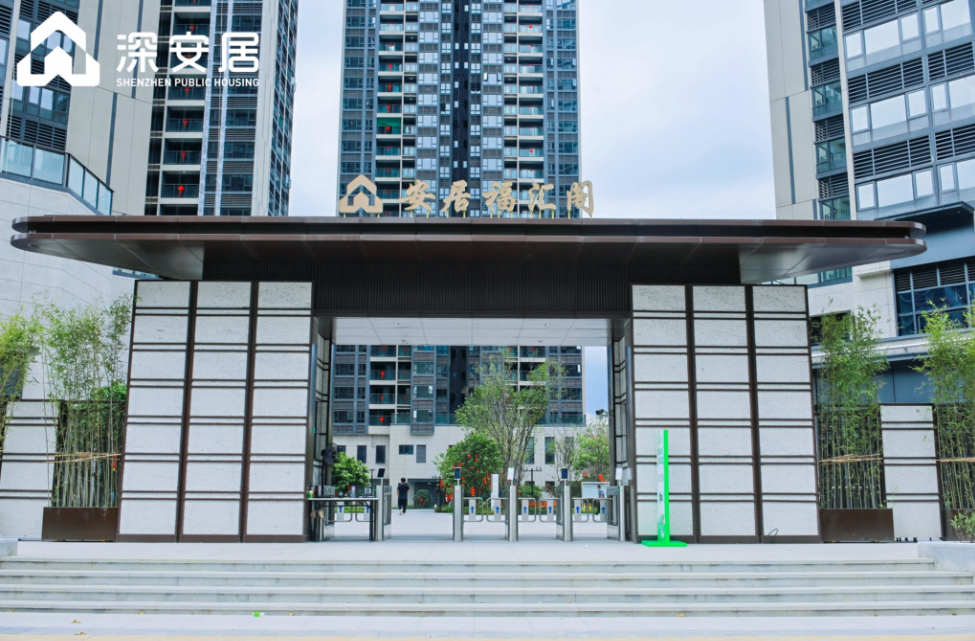 18-250H100415a60.png