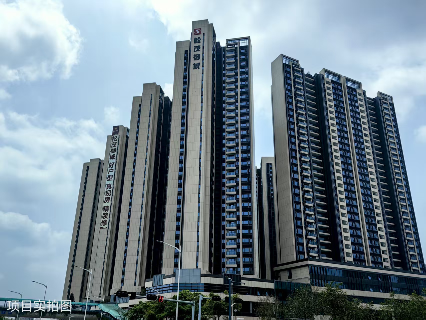 18-250Q1224321139.jpg