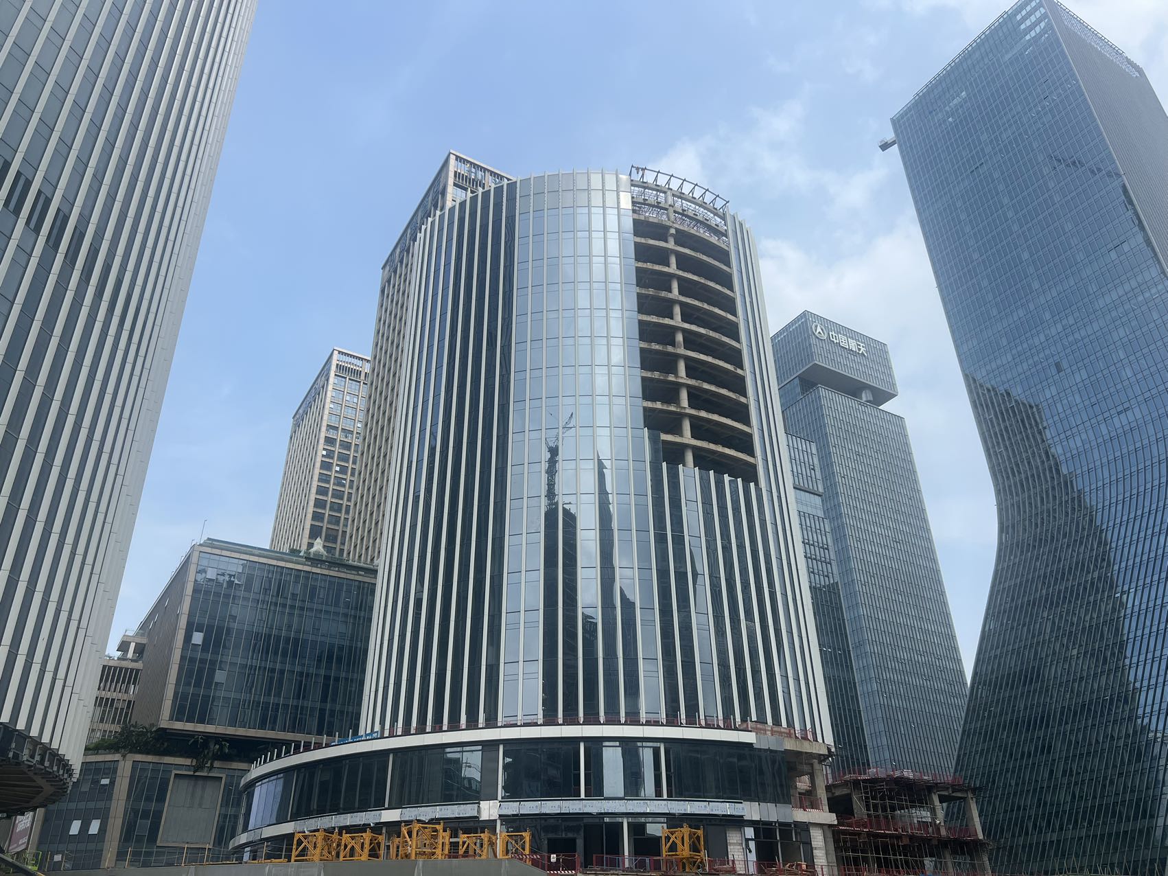 18-251003154045C3.jpg