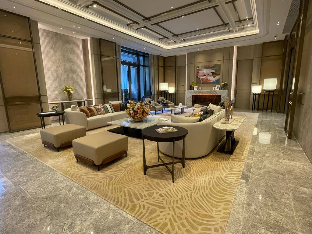 18-260R1135219600.jpg